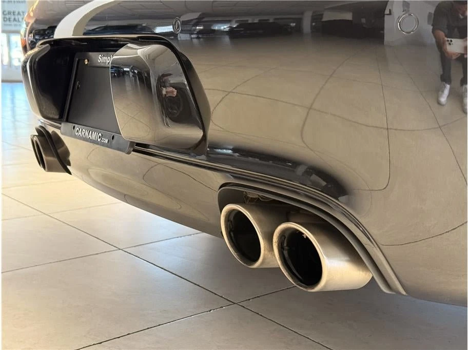 2010 Porsche 997 Carrera - Image 11 of 19