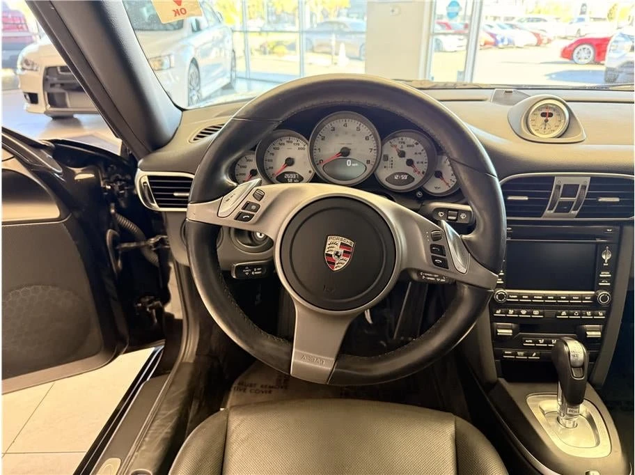 2010 Porsche 997 Carrera - Image 16 of 19