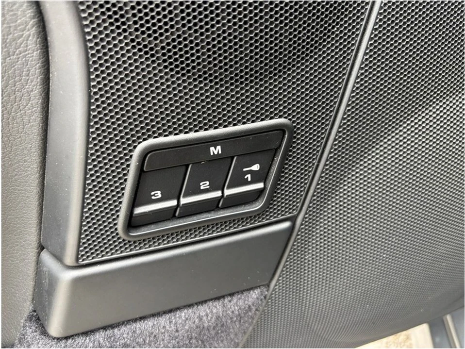 2010 Porsche 997 Carrera - Image 19 of 19