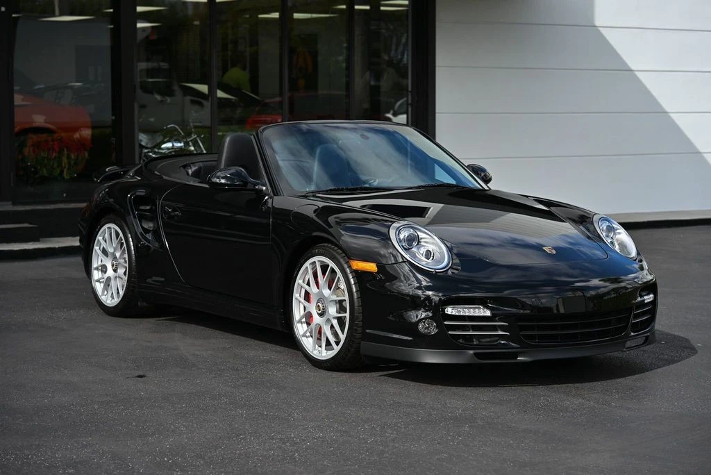 2010 Porsche 997 Turbo - Image 11 of 12
