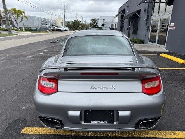 2010 Porsche 997 Turbo - Image 9 of 12