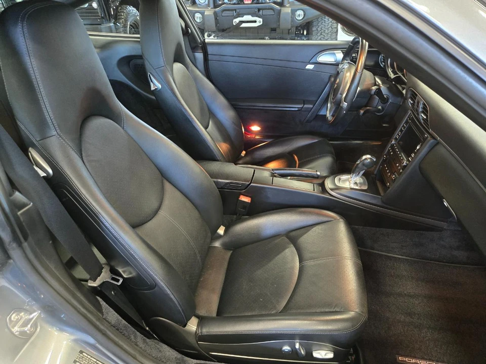2010 Porsche 997 Carrera - Image 12 of 17
