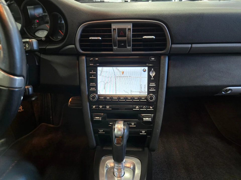 2010 Porsche 997 Carrera - Image 13 of 17