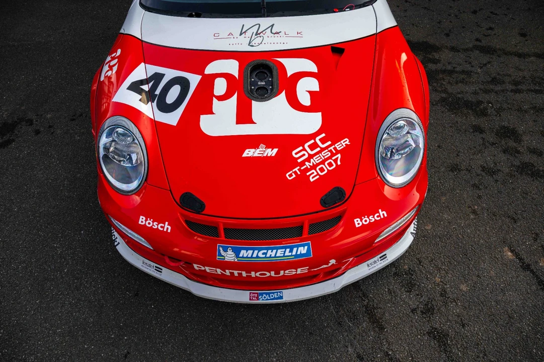 2010 Porsche 911 - Image 29 of 31