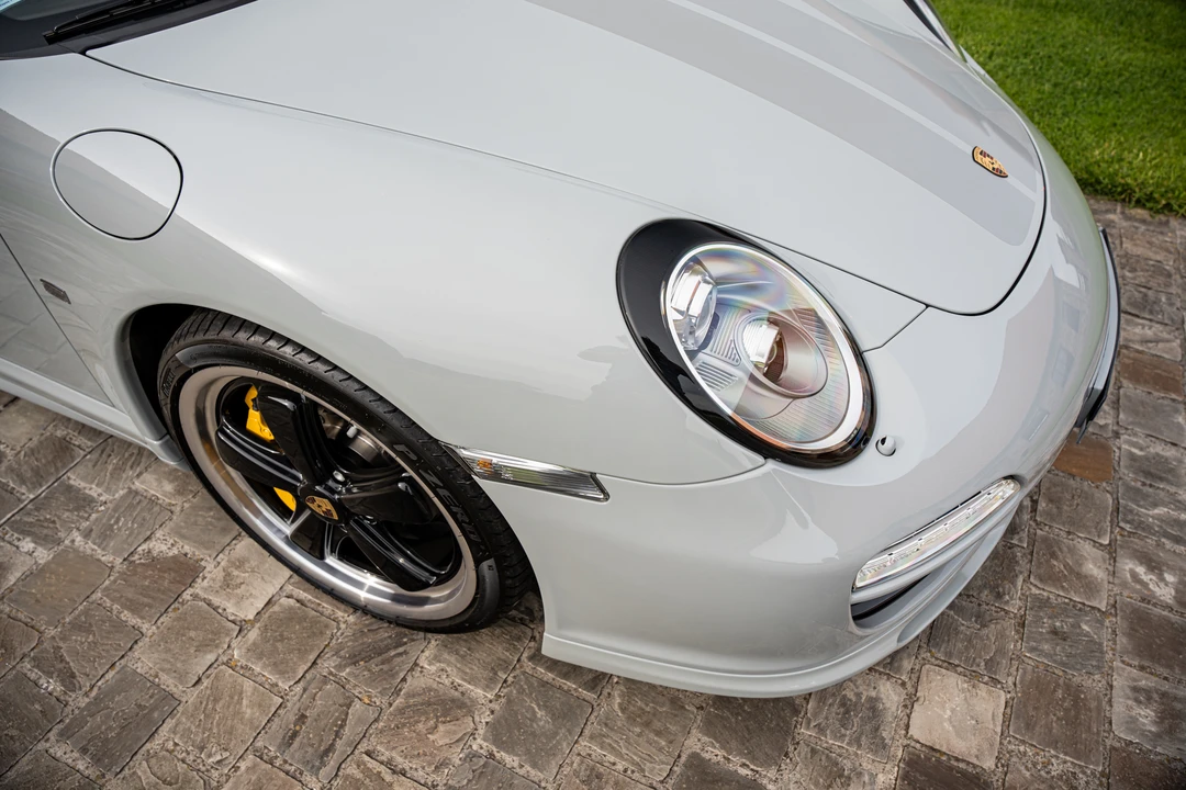 2010 Porsche 997 Carrera - Image 15 of 31
