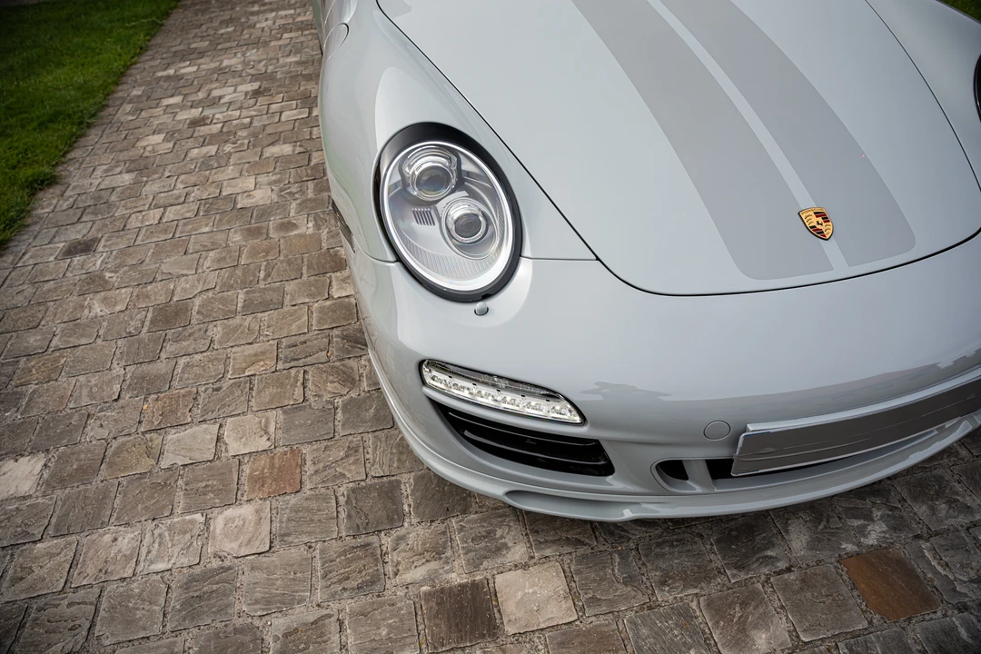 2010 Porsche 997 Carrera - Image 17 of 31