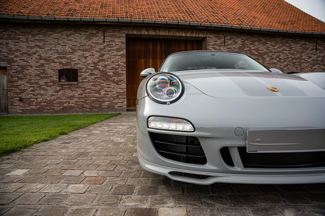 2010 Porsche 997 Carrera - Image 18 of 31