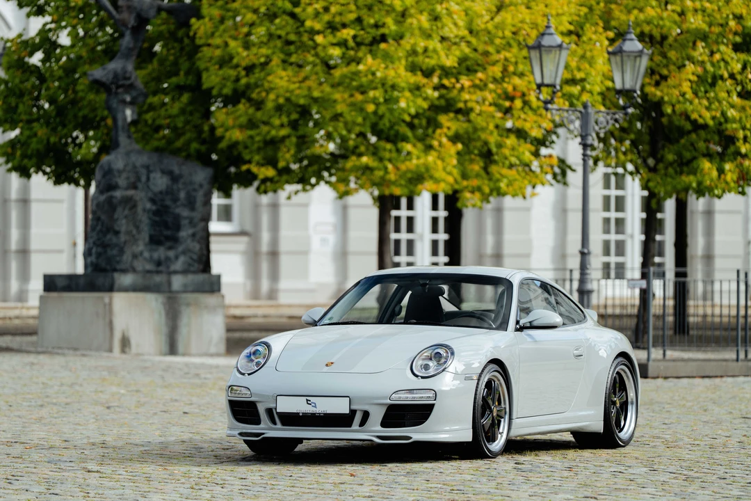 2010 Porsche 997 Sport Classic - Image 21 of 31