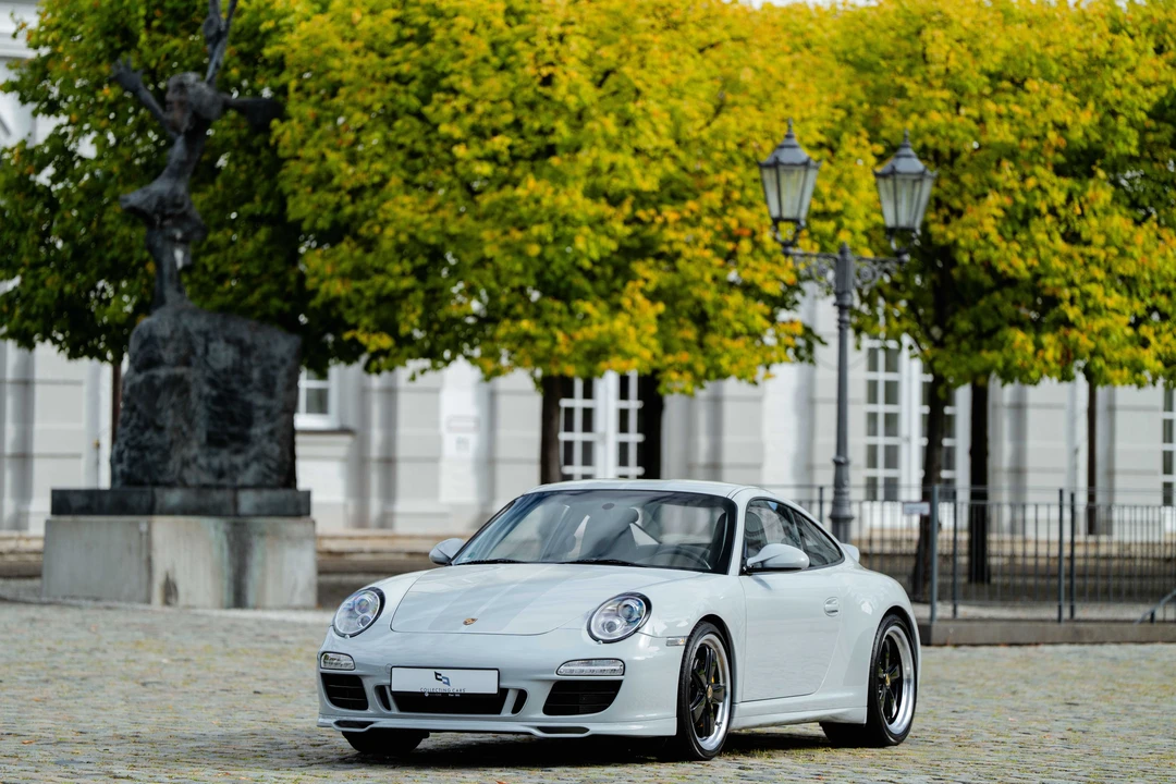 2010 Porsche 997 Sport Classic - Image 23 of 31