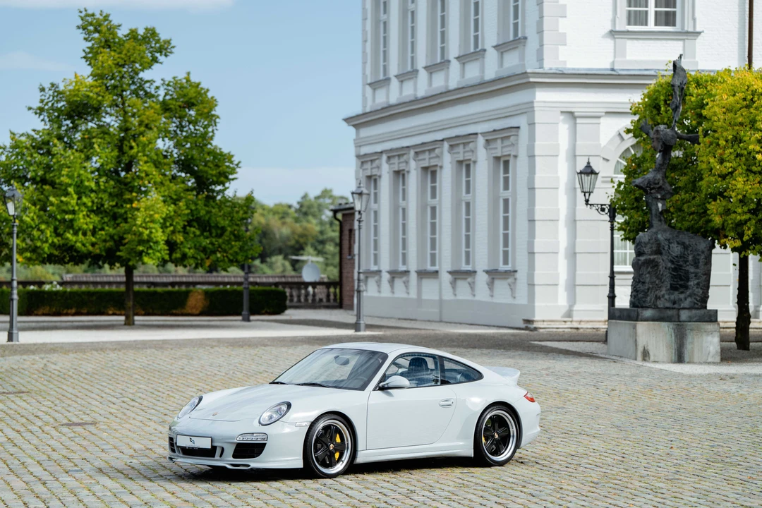 2010 Porsche 997 Sport Classic - Image 25 of 31