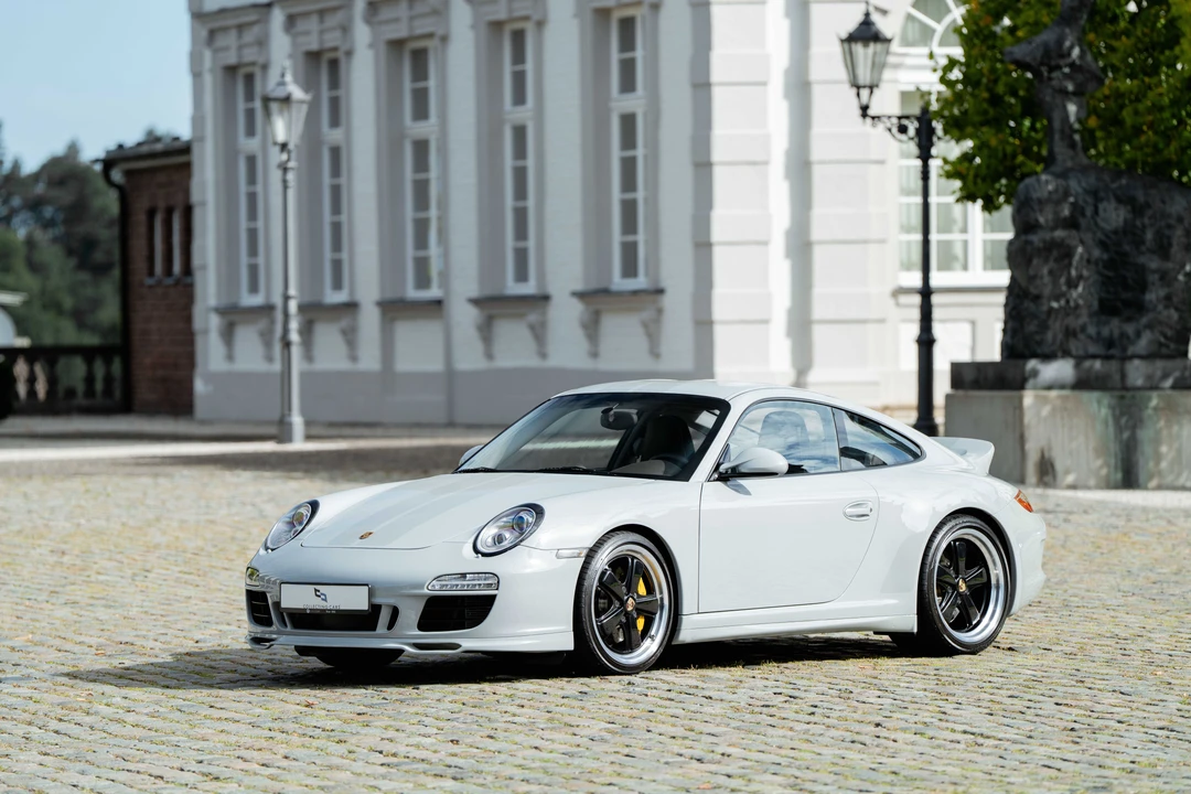 2010 Porsche 997 Sport Classic - Image 3 of 31