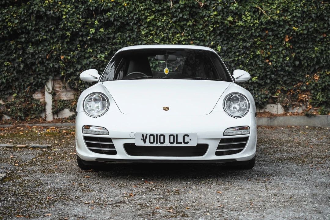 2010 Porsche 997 Carrera 4 - Image 10 of 31