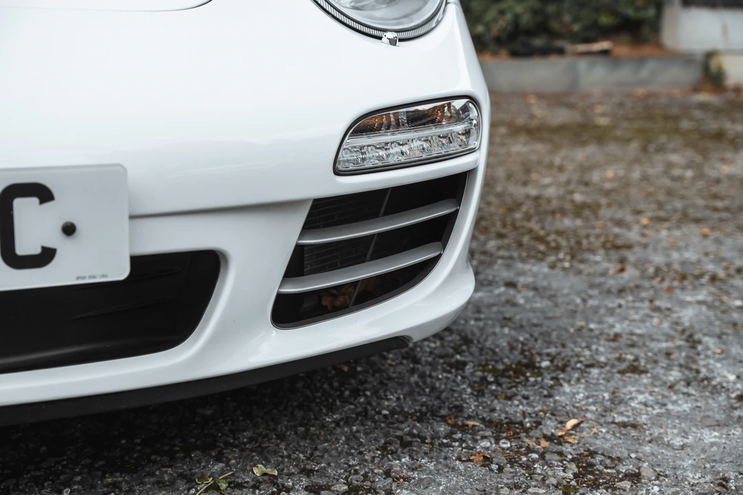 2010 Porsche 997 Carrera 4 - Image 24 of 31