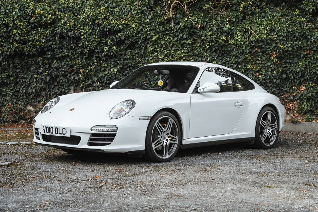 2010 Porsche 997 Carrera 4 - Image 3 of 31