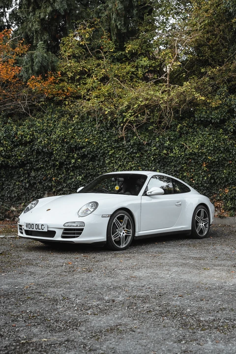 2010 Porsche 997 Carrera 4 - Image 27 of 31