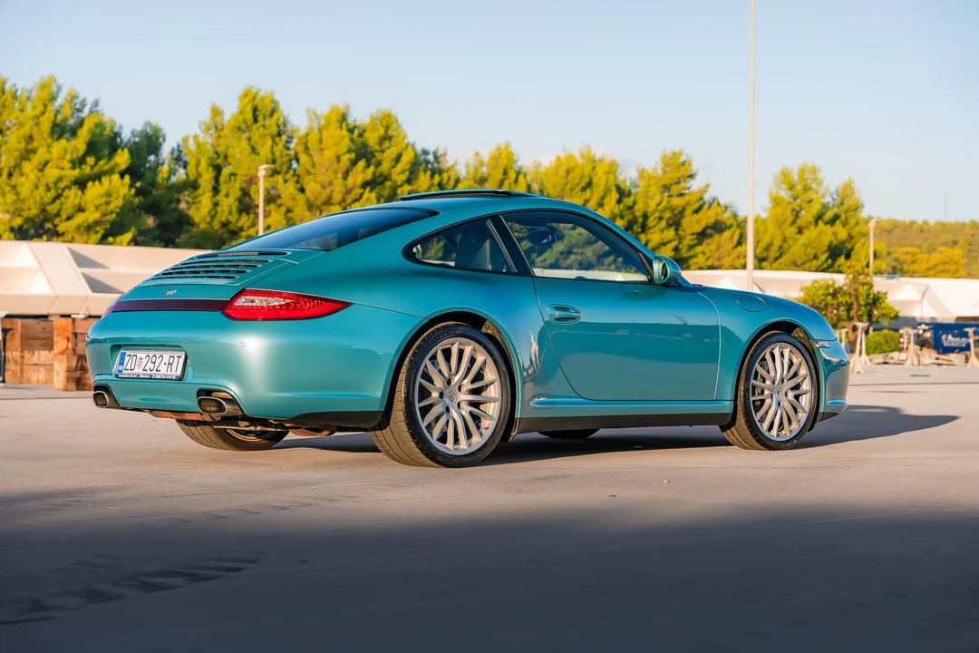2010 Porsche 997 Carrera 4 - Image 31 of 31