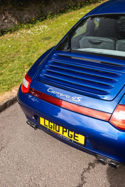 2010 Porsche 997 Carrera 4S - Image 10 of 31