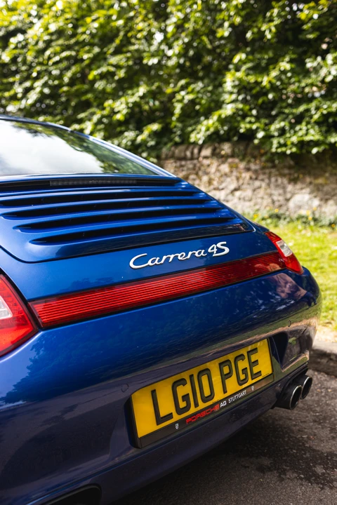 2010 Porsche 997 Carrera 4S - Image 15 of 31