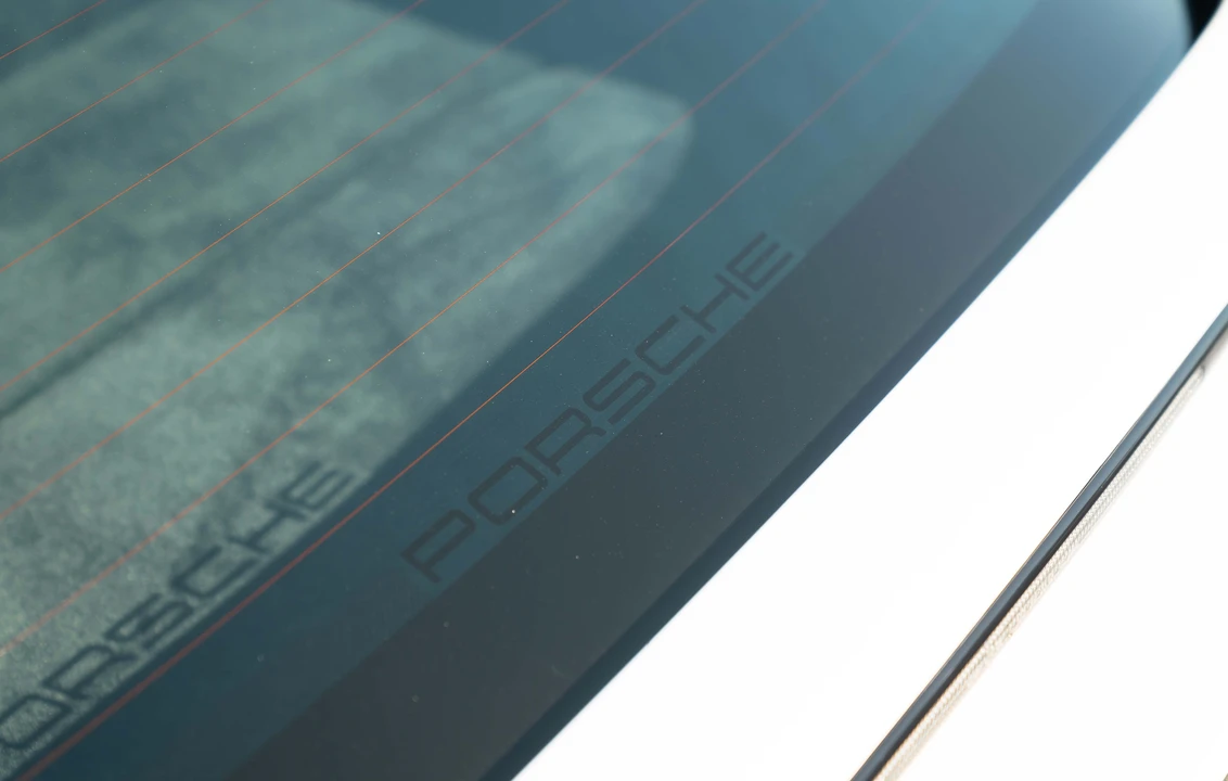 2010 Porsche 997 Carrera 4S - Image 12 of 31