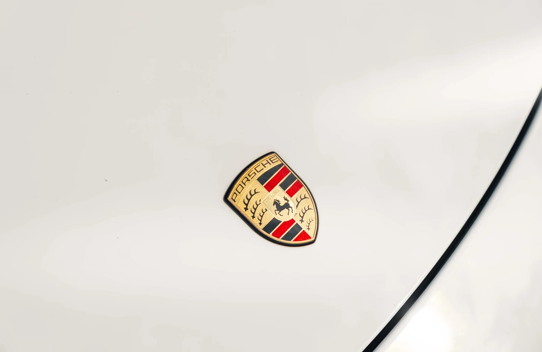 2010 Porsche 997 Carrera 4S - Image 18 of 31