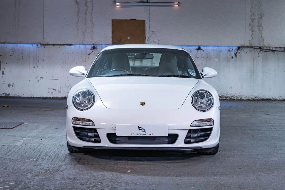 2010 Porsche 997 Carrera S - Image 2 of 31