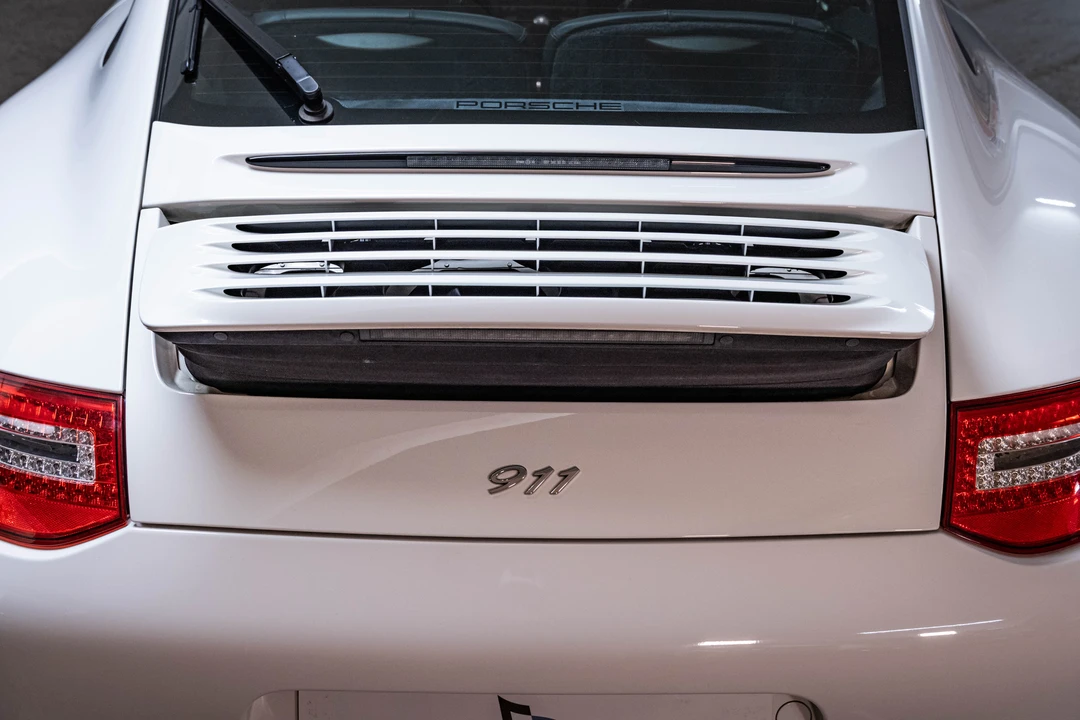 2010 Porsche 997 Carrera S - Image 24 of 31