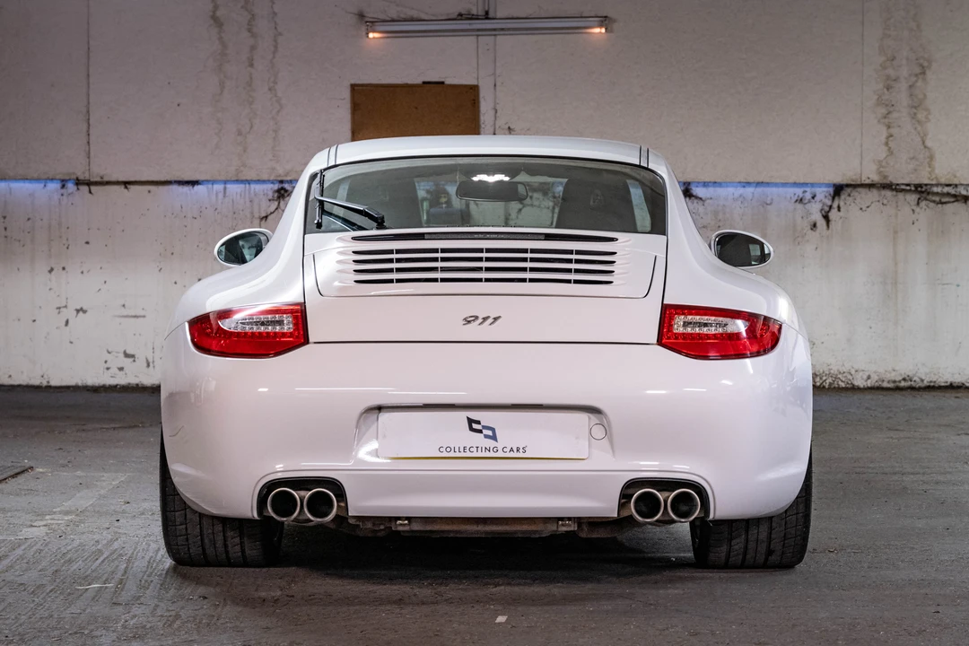 2010 Porsche 997 Carrera S - Image 6 of 31