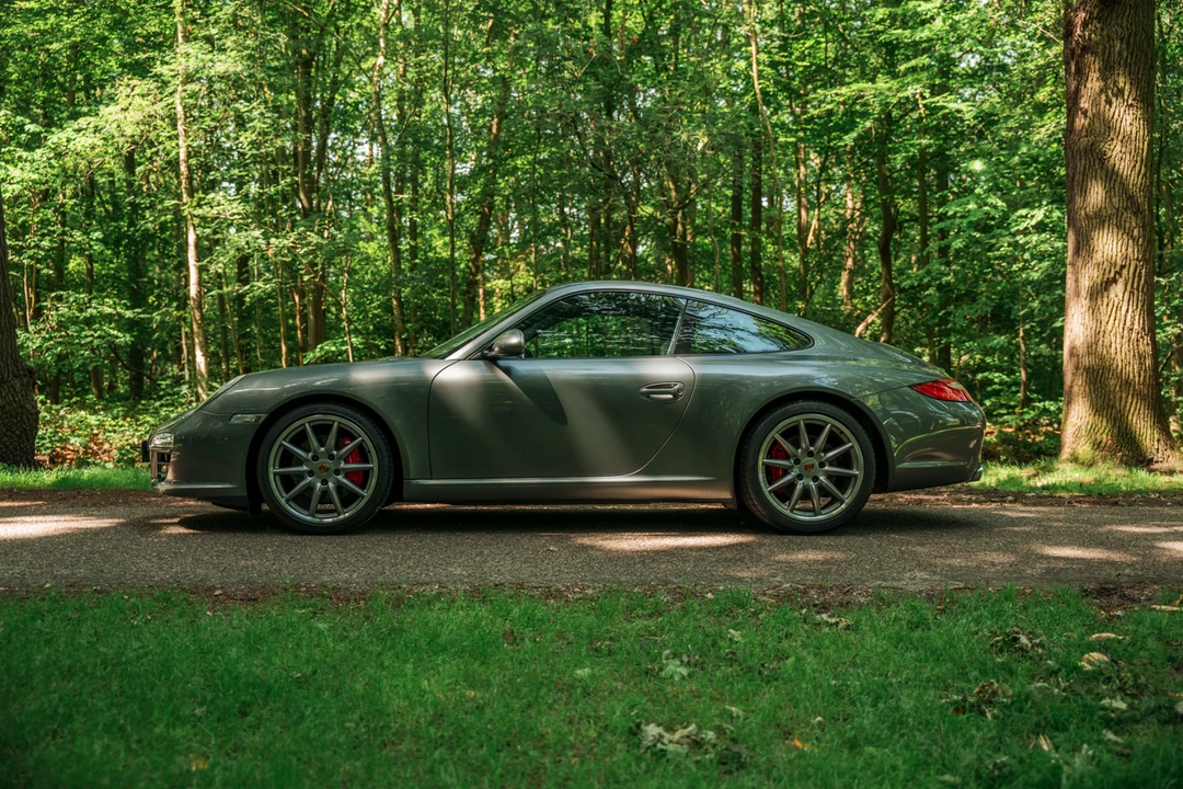 2010 Porsche 997 Carrera S - Image 4 of 31