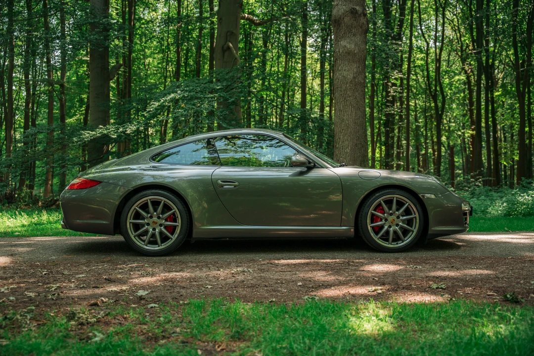 2010 Porsche 997 Carrera S - Image 8 of 31