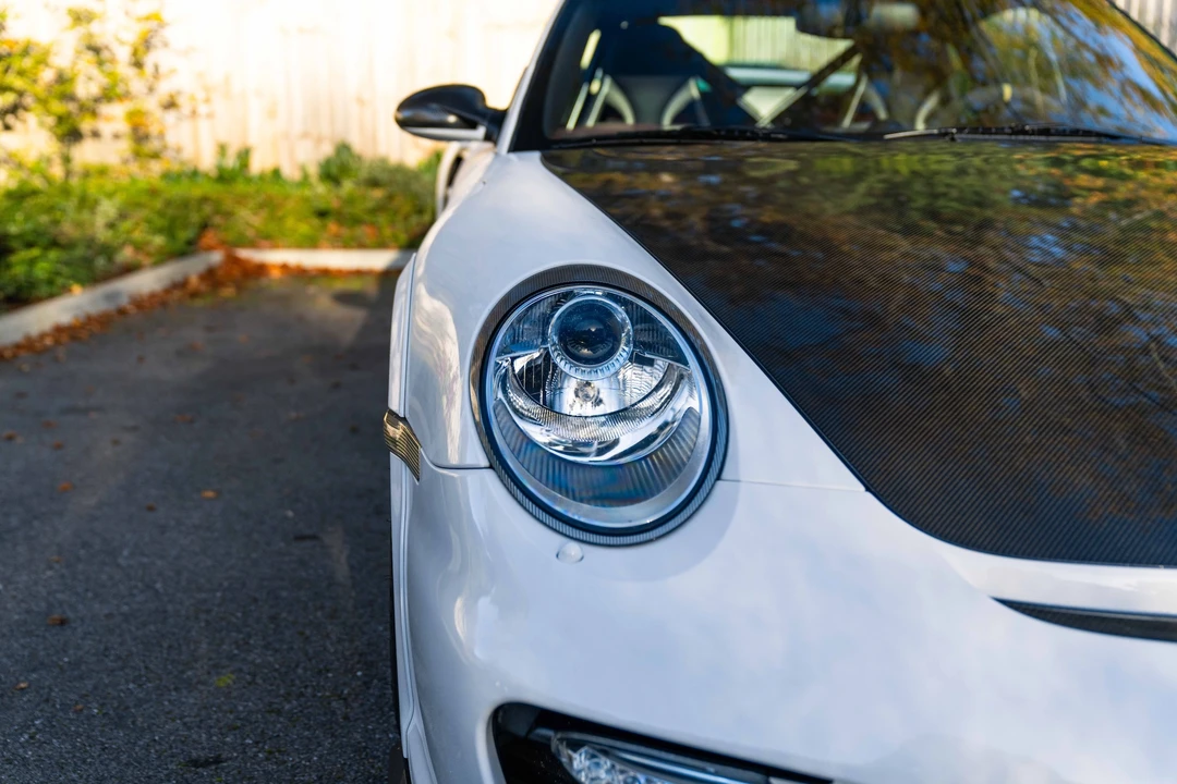 2010 Porsche 997 GT2 - Image 22 of 31