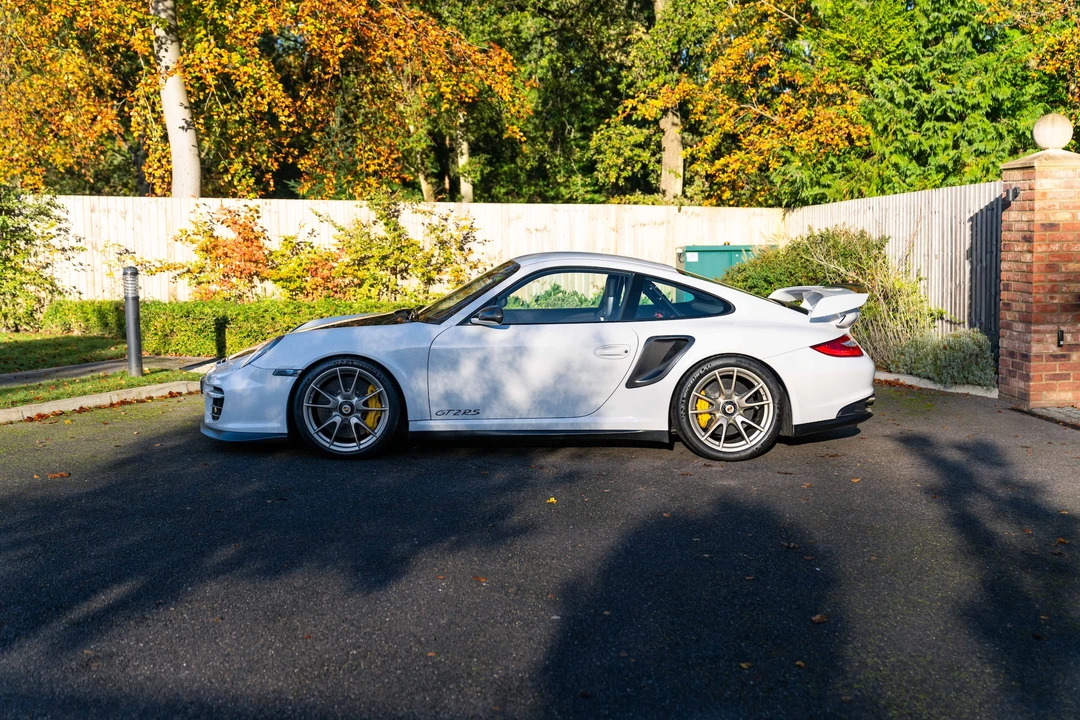 2010 Porsche 997 GT2 - Image 5 of 31