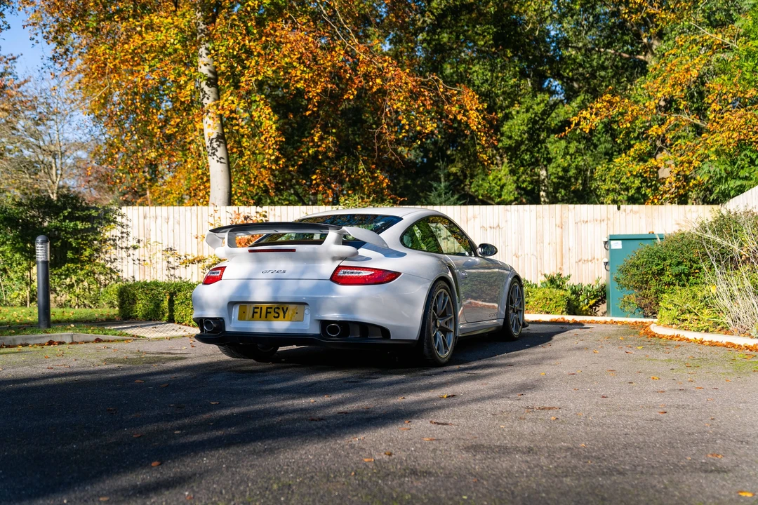 2010 Porsche 997 GT2 - Image 16 of 31