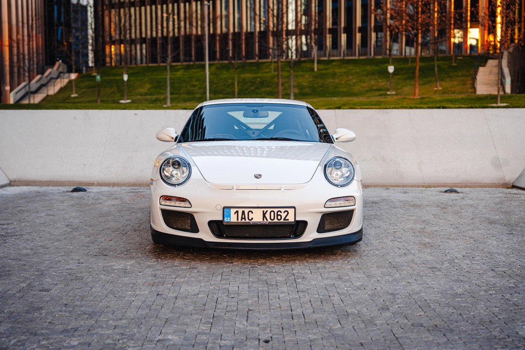 2009 Porsche 997 GT3 - Image 2 of 31