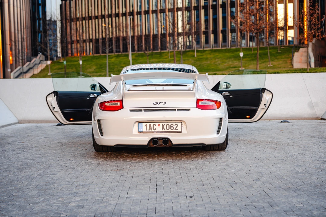2009 Porsche 997 GT3 - Image 5 of 31