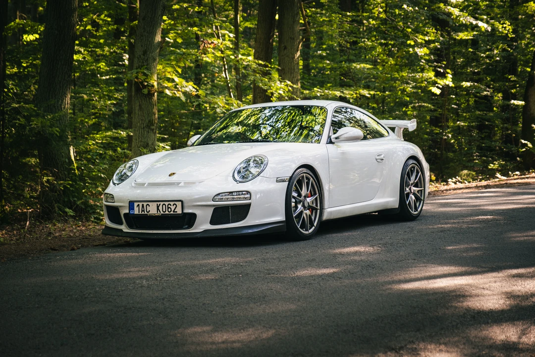 2009 Porsche 997 GT3 - Image 16 of 31