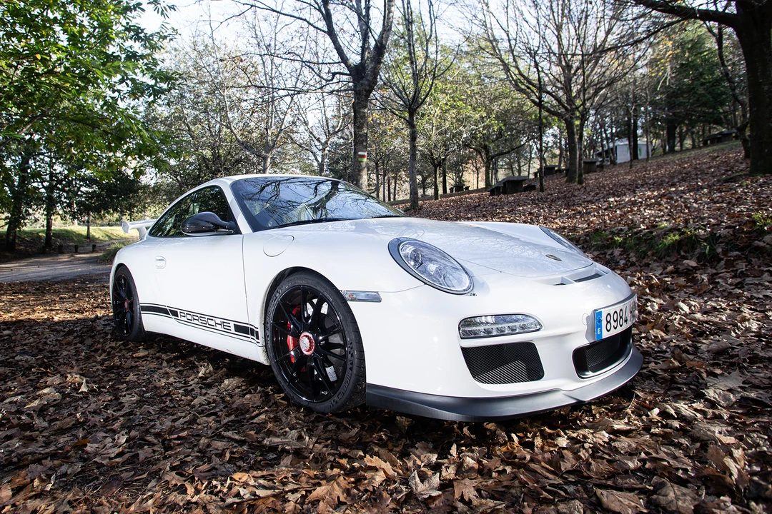 2010 Porsche 997 GT3 - Image 10 of 31