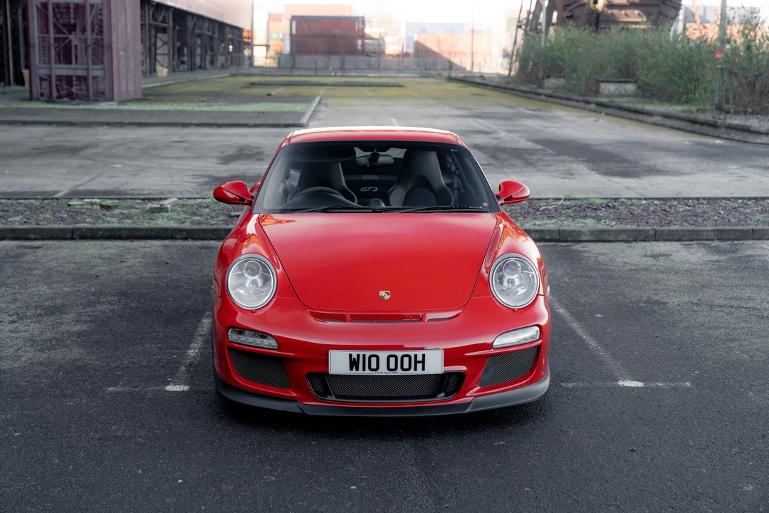 2010 Porsche 997 GT3 - Image 2 of 31