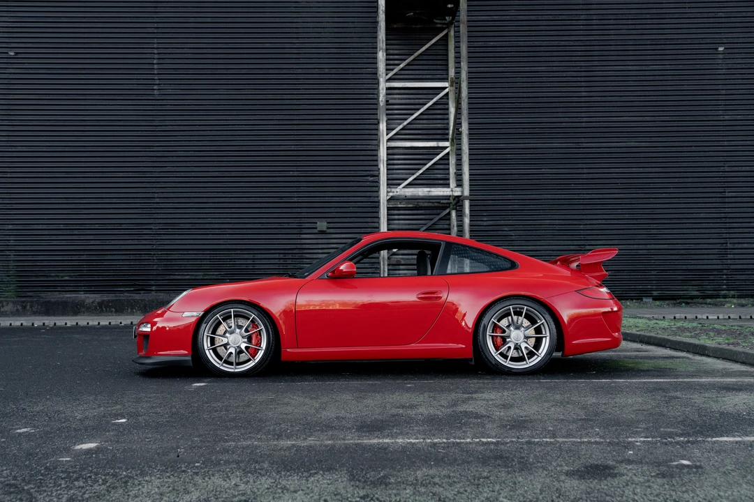 2010 Porsche 997 GT3 - Image 4 of 31