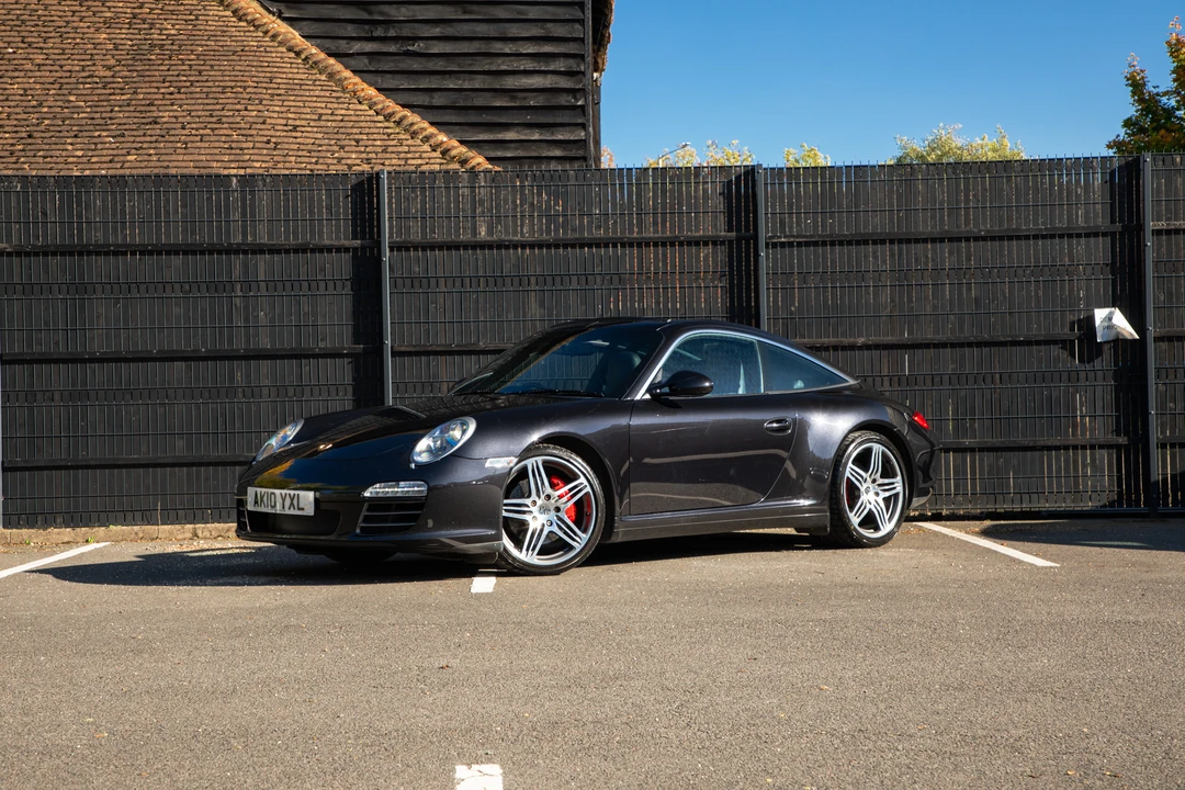 2010 Porsche 997 Carrera 4S - Image 11 of 31