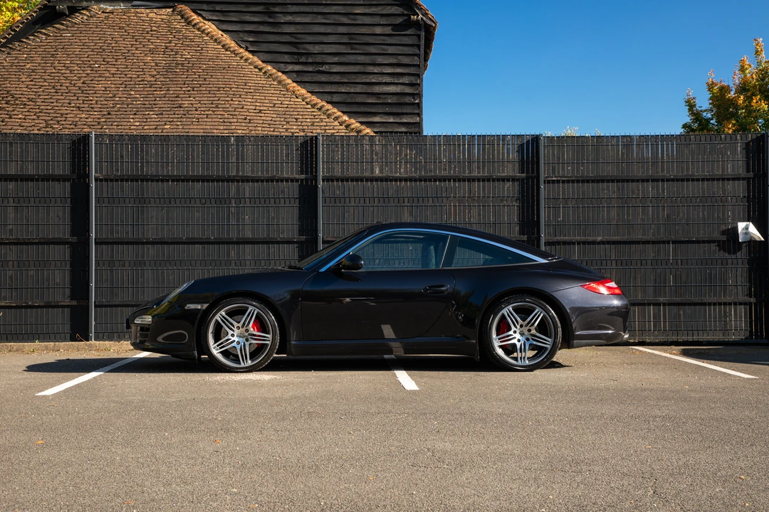 2010 Porsche 997 Carrera 4S - Image 4 of 31