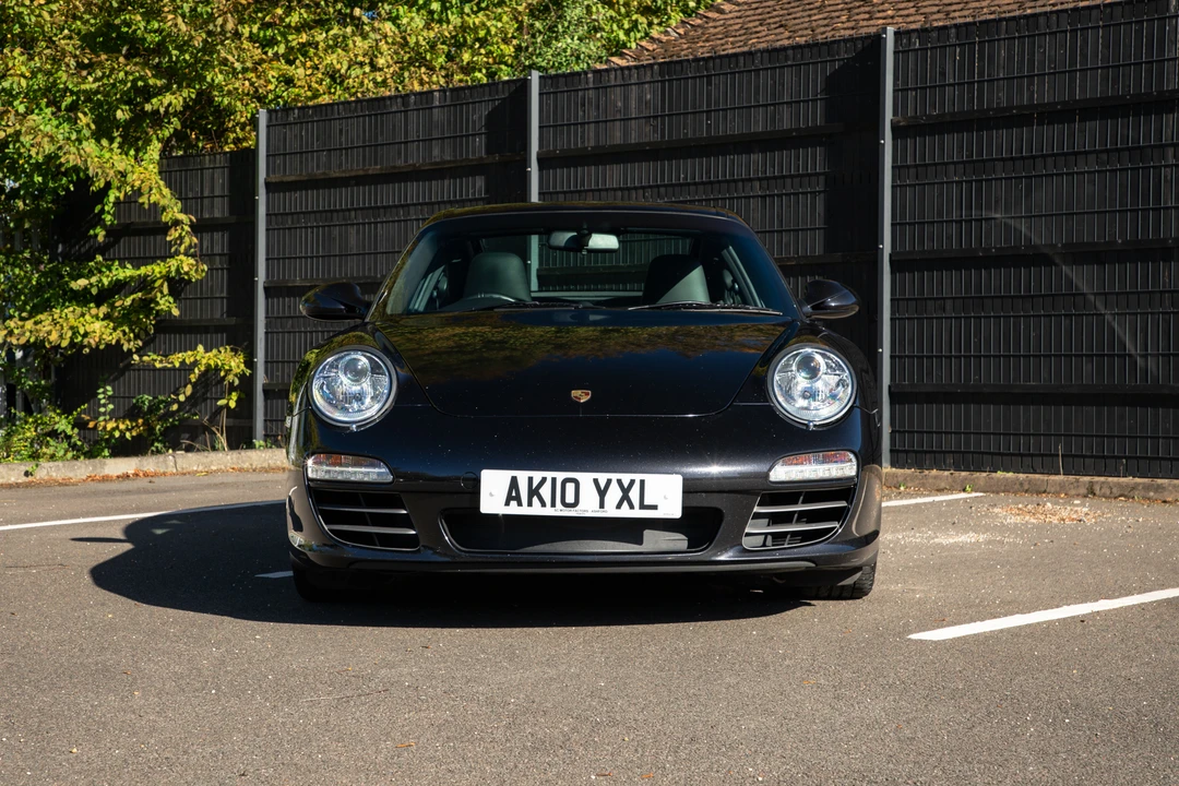 2010 Porsche 997 Carrera 4S - Image 10 of 31