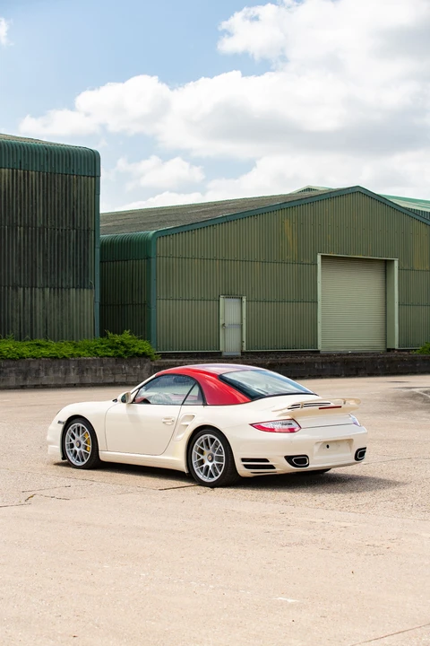 2010 Porsche 997 Turbo - Image 7 of 31