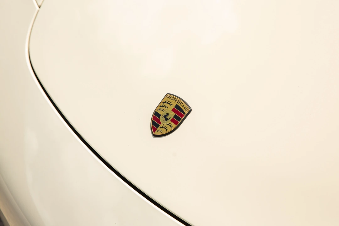 2010 Porsche 997 Turbo - Image 4 of 31