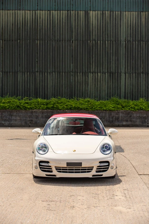 2010 Porsche 997 Turbo - Image 30 of 31