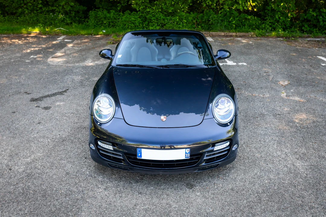 2010 Porsche 997 Turbo - Image 10 of 31