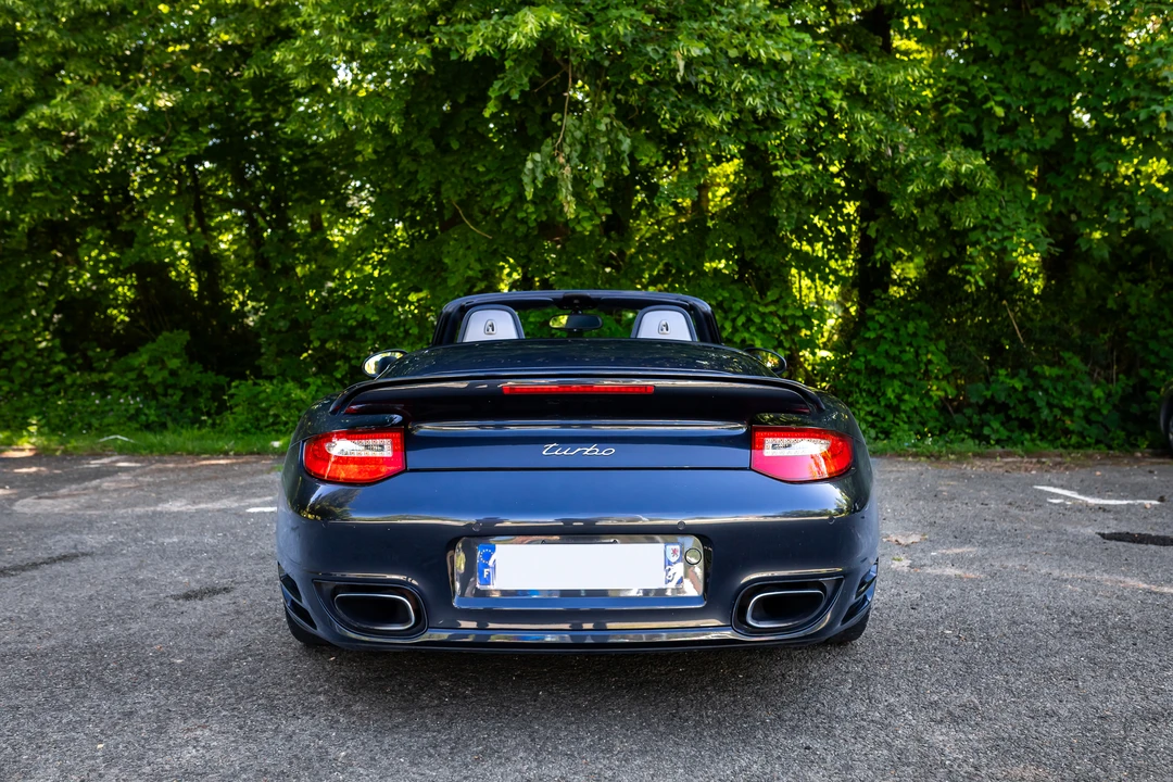 2010 Porsche 997 Turbo - Image 6 of 31
