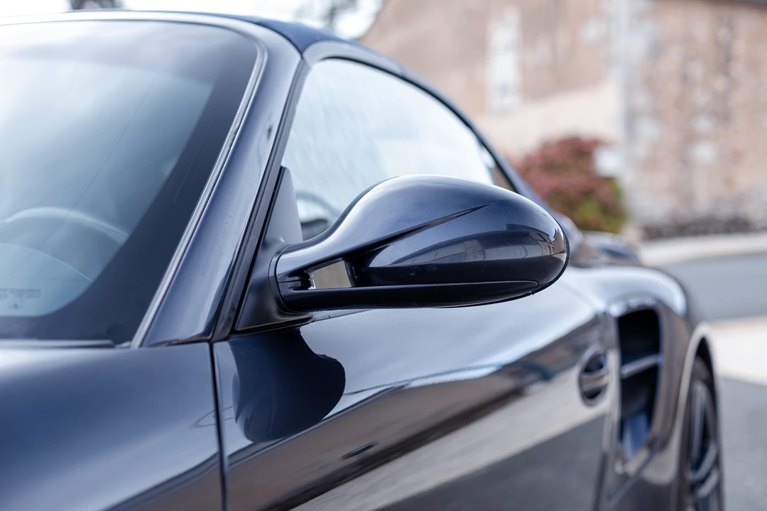 2010 Porsche 997 Turbo - Image 18 of 31