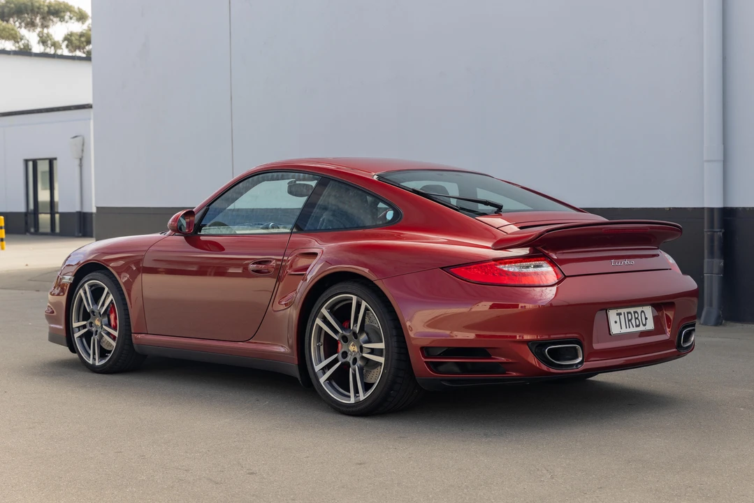 2010 Porsche 997 Turbo - Image 5 of 31