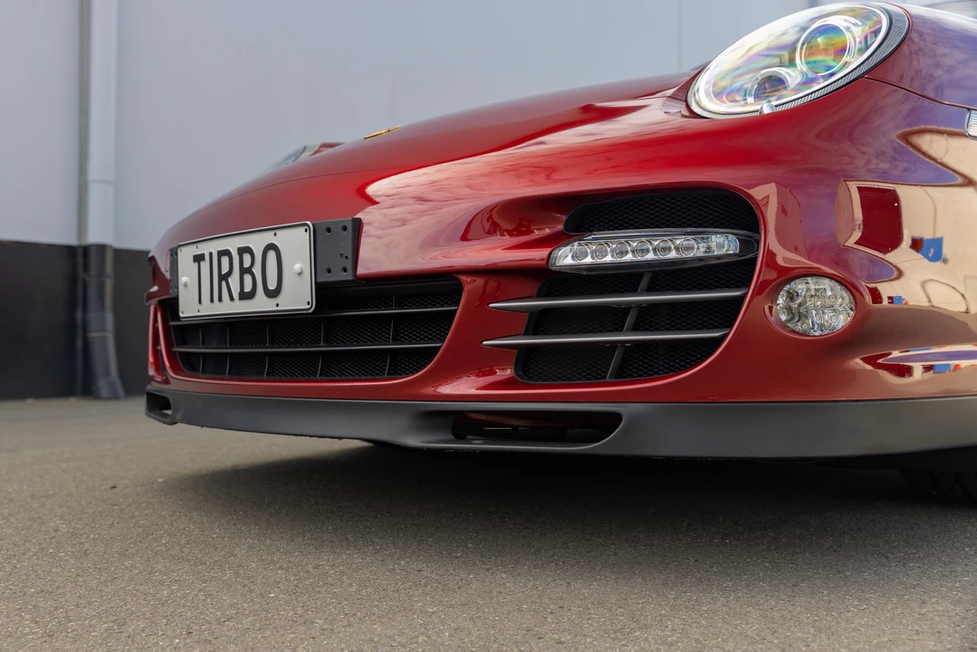 2010 Porsche 997 Turbo - Image 18 of 31