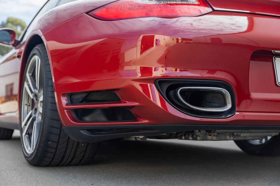 2010 Porsche 997 Turbo - Image 28 of 31